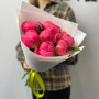7 коралловых пионов